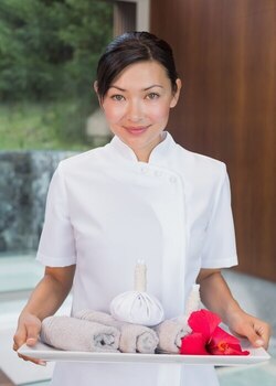 spa staff3